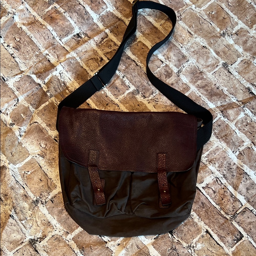 Brown Leather Messenger Bag